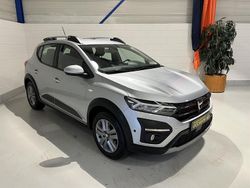 Grijs Gebruikt 2021 Dacia Sandero Hatchback | € 14.950 (Eerlijke prijs)