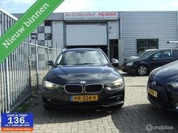 Bruin Gebruikt 2015 BMW 320 Stationwagen | € 7.750 (Iets duurder)