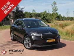 Zwart Gebruikt 2021 Skoda Enyaq iV SUV | € 28.750 (Eerlijke prijs)