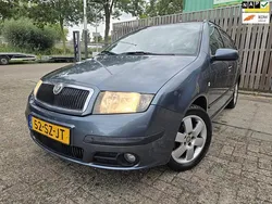 Grijs Gebruikt 2006 Skoda Fabia Stationwagen | € 999 (Eerlijke prijs)