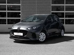 Grijs, metallic lak Gebruikt 2024 Mazda 2 Prime-Line Hatchback | € 23.445 (Super prijs)