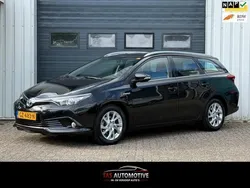 Toyota Auris Touring Sports