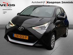 Zwart Gebruikt 2018 Toyota Aygo X-play Hatchback | € 8.750 (Eerlijke prijs)