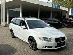Wit Gebruikt 2013 Volvo V70 Stationwagen | € 18.900 (Eerlijke prijs)