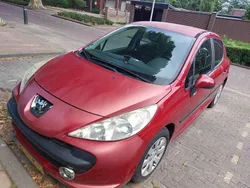 Rood Gebruikt 2008 Peugeot 207 Hatchback | € 1.150 (Goede deal)