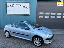Grijs Gebruikt 2003 Peugeot 206 CC Cabriolet | € 2.850 (Iets duurder)
