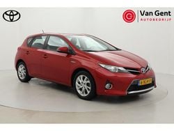 Rood Gebruikt 2014 Toyota Auris Hatchback | € 12.499 (Eerlijke prijs)