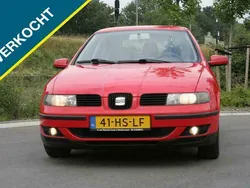Rood Gebruikt 2001 Seat Leon Hatchback | € 1.649 (Eerlijke prijs)