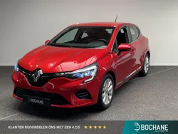 Rood Gebruikt 2020 Renault Clio V Intens Hatchback | € 14.595 (Eerlijke prijs)