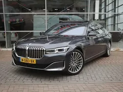 Grijs, metallic lak Gebruikt 2021 BMW 745e Sedan | € 53.950 (Goede deal)