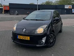 Zwart Gebruikt 2008 Renault Twingo Dynamique Hatchback | € 2.200 (Eerlijke prijs)