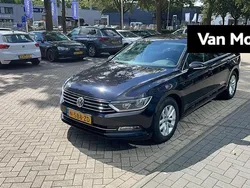 Zwart Gebruikt 2016 VW Passat Stationwagen | € 14.900 (Eerlijke prijs)