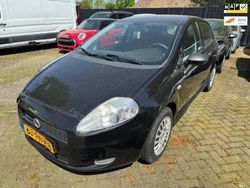 Zwart Gebruikt 2011 Fiat Grande Punto Hatchback | € 1.650