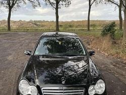Gebruikt 2007 Mercedes C180 Classic Sedan | € 5.300 (Iets duurder)
