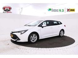 Wit (metallic) Gebruikt 2021 Toyota Corolla Active Stationwagen | € 20.995 (Goede deal)