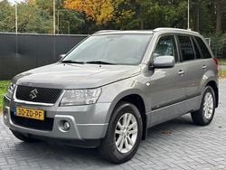 Grijs Gebruikt 2008 Suzuki Grand Vitara Limited SUV | € 8.495 (Goede deal)