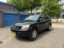 Zwart Gebruikt 2009 Kia Sorento Comfort SUV | € 3.200