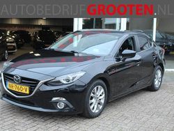 Zwart Gebruikt 2014 Mazda 3 Sedan | € 12.888 (Eerlijke prijs)