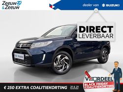 Sphere blue pearl metallic & cosmic black Nieuw 2025 Suzuki Vitara Style SUV | € 32.499 (Eerlijke prijs)