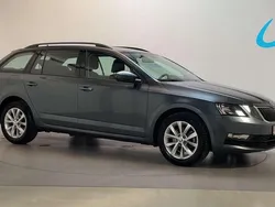 Grijs Gebruikt 2019 Skoda Octavia Business Line Stationwagen | € 14.900 (Eerlijke prijs)