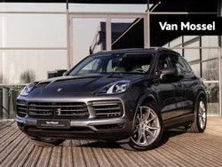 Grijs Gebruikt 2019 Porsche Cayenne SUV | € 69.900 (Super prijs)