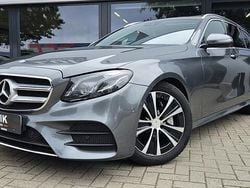 Grijs Gebruikt 2017 Mercedes E250 Prestige Stationwagen | € 22.800 (Super prijs)