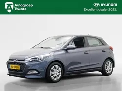 Grijs Gebruikt 2016 Hyundai i20 Hatchback | € 10.450 (Eerlijke prijs)