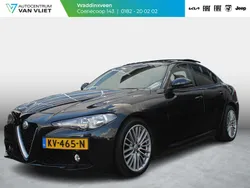 Nero vulcano 408 Gebruikt 2016 Alfa Romeo Giulia Super Sedan | € 24.189 (Iets duurder)