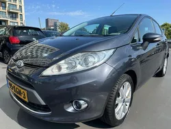 Grijs Gebruikt 2009 Ford Fiesta Ghia Hatchback | € 2.450 (Eerlijke prijs)