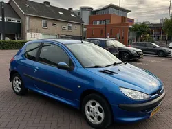 Blauw Gebruikt 2004 Peugeot 206 Hatchback | € 1.000 (Eerlijke prijs)