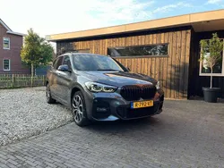 Grijs Gebruikt 2022 BMW X1 SUV | € 29.000 (Eerlijke prijs)