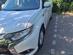 Gebruikt 2021 Mitsubishi Outlander P-HEV SUV | € 21.500 (Goede deal)