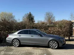Grijs Gebruikt 2016 Mercedes E350 Prestige Sedan | € 39.995 (Duur)