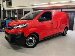 Rood Gebruikt 2020 Opel Vivaro Edition MPV | € 13.995 (Super prijs)