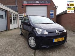 Zwart Gebruikt 2015 VW up! move up! Hatchback | € 8.000 (Goede deal)