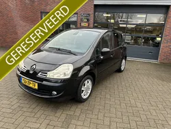 Zwart Gebruikt 2008 Renault Modus Dynamique MPV | € 3.950 (Iets duurder)