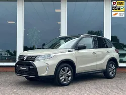 Beige Gebruikt 2025 Suzuki Vitara SUV | € 27.350 (Eerlijke prijs)
