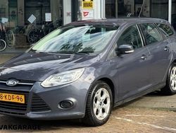 Grijs Gebruikt 2013 Ford Focus Stationwagen | € 6.750 (Iets duurder)