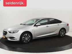 Grijs Gebruikt 2017 Opel Insignia Edition Hatchback | € 13.900 (Goede deal)