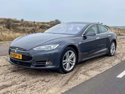 Grijs Gebruikt 2014 Tesla Model S Sedan | € 21.950 (Duur)