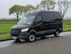 Zwart Gebruikt 2019 Mercedes Sprinter Van | € 23.400 (Goede deal)