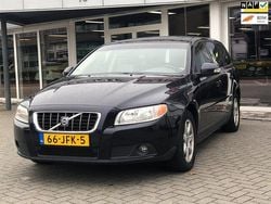 Blauw Gebruikt 2009 Volvo V70 Stationwagen | € 3.950 (Eerlijke prijs)