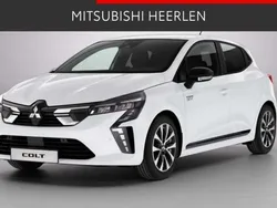 Wit Nieuw 2025 Mitsubishi Colt Intense Hatchback | € 25.990 (Eerlijke prijs)
