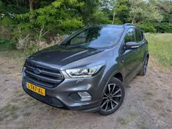 Grijs Gebruikt 2017 Ford Kuga ST SUV | € 13.750 (Goede deal)