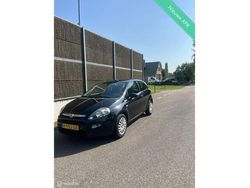 Zwart Gebruikt 2011 Fiat Punto Evo Pop Hatchback | € 3.750 (Eerlijke prijs)