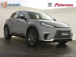 Grijs, metallic lak Gebruikt 2024 Lexus LBX SUV | € 37.899 (Goede deal)