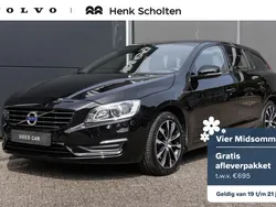 Zwart Gebruikt 2017 Volvo V60 Dynamic Stationwagen | € 21.645 (Iets duurder)