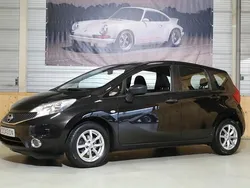 Zwart, metallic lak Gebruikt 2015 Nissan Note Visia MPV | € 7.450 (Iets duurder)