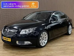 Zwart Gebruikt 2008 Opel Insignia Sport Sedan | € 6.945 (Iets duurder)