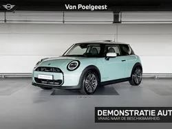 Ocean wave green Gebruikt 2024 Mini John Cooper Works Hatchback | € 44.774